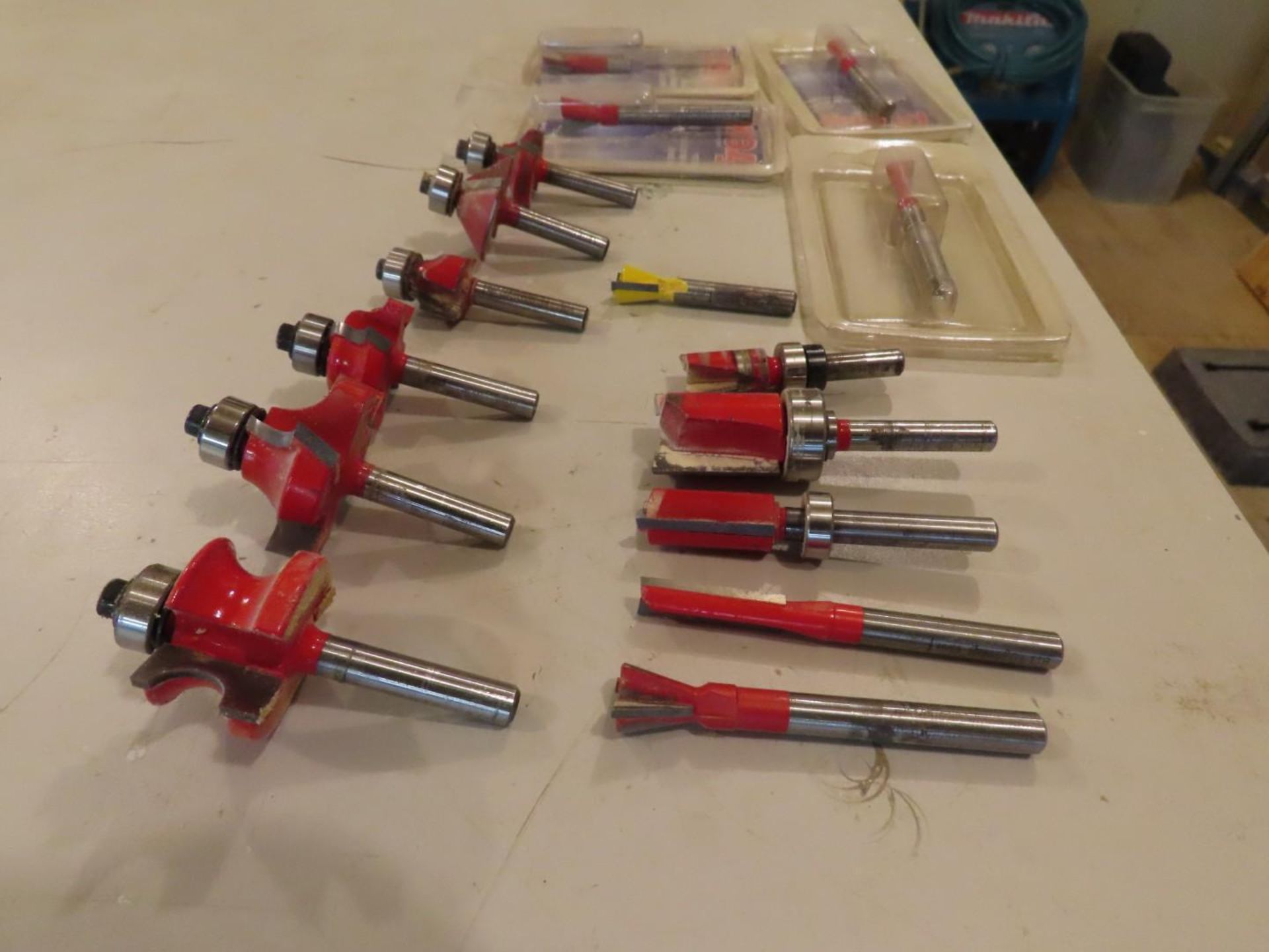 (16) 1/4" Shank Router Bits - Image 2 of 5