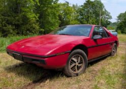 1984 Pontiac Fiero SE