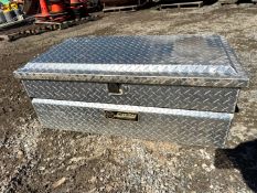 Dee Zee Diamond Plate Aluminum Tool Box