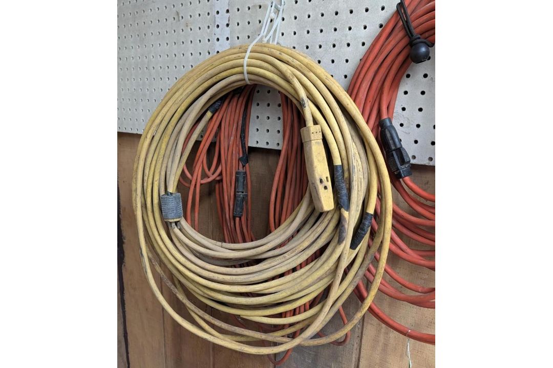 (10 +/-) Assorted Extension Cords - Image 4 of 5