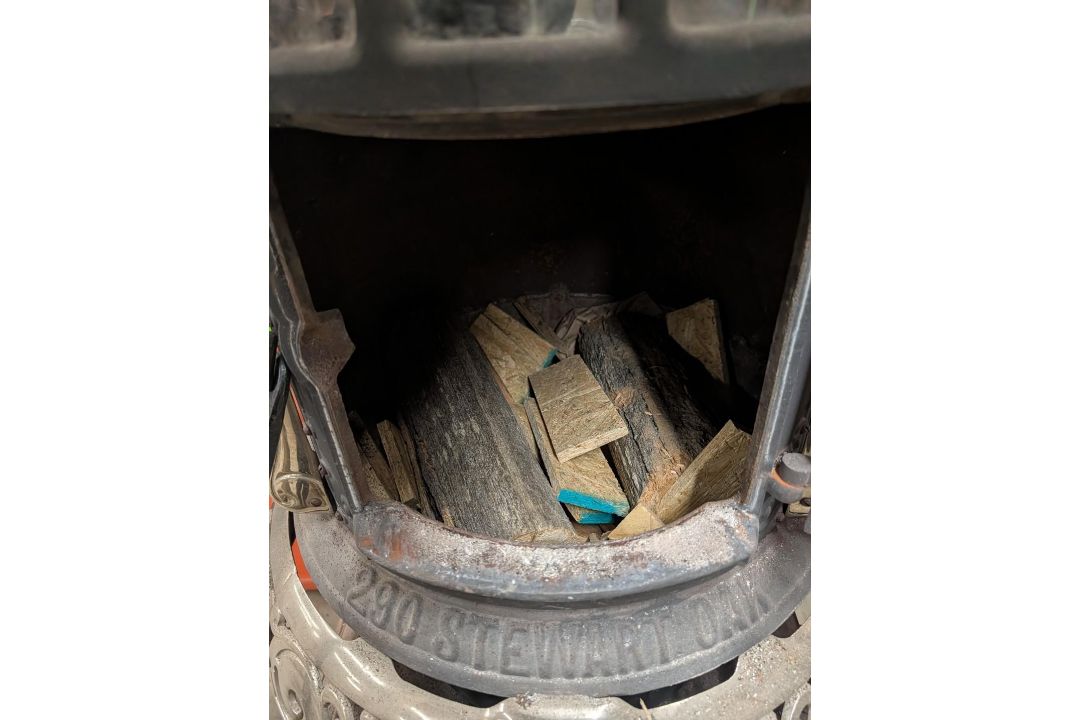 Stewart 290 Oak Vintage Wood and Coal Stove - Image 11 of 13
