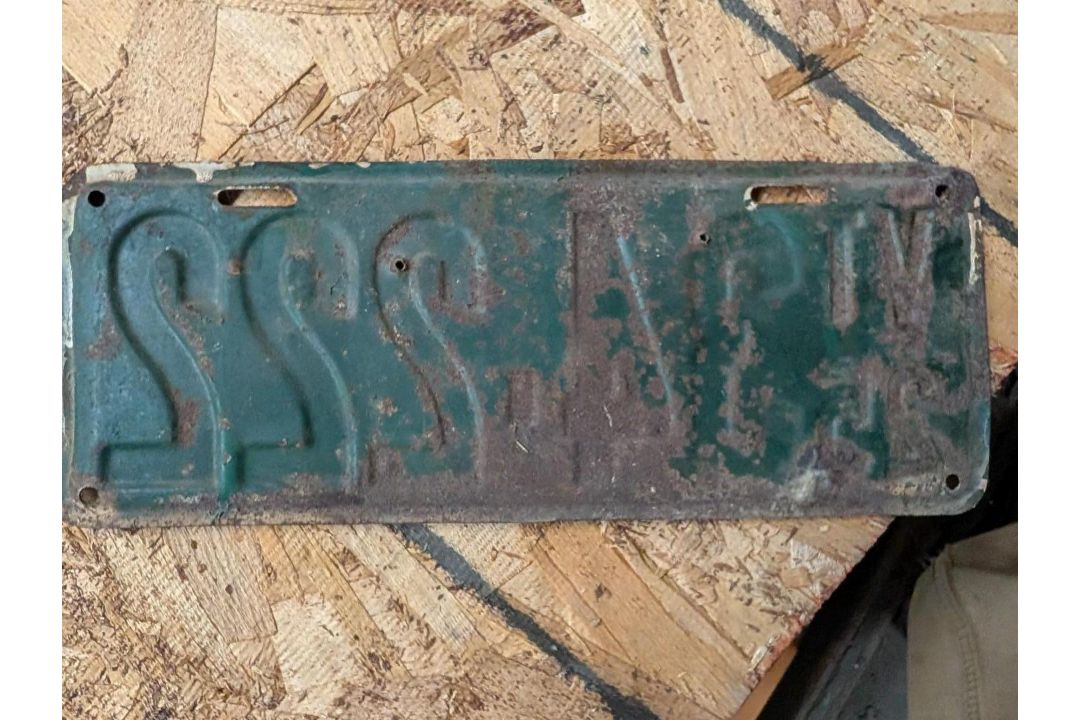 (4) Vintage VT Plates - Image 5 of 9
