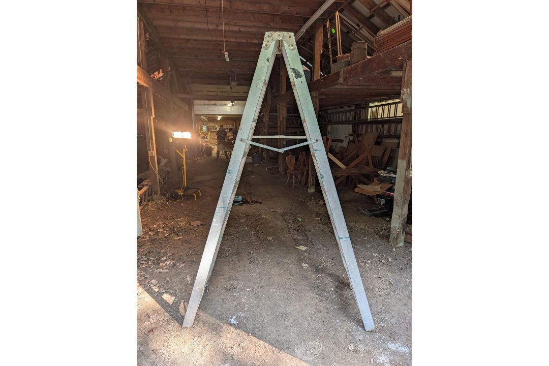 8' Aluminum Double-Sided Step Ladder - Image 3 of 3