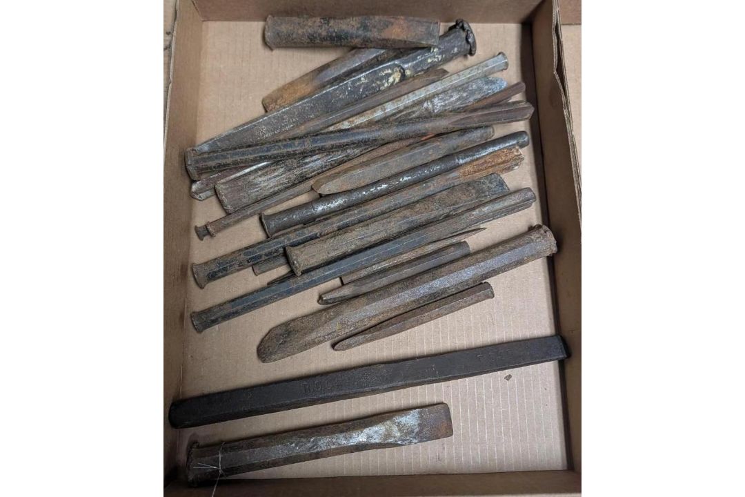 (20+/-) Assorted Cold Chisels - Image 2 of 8