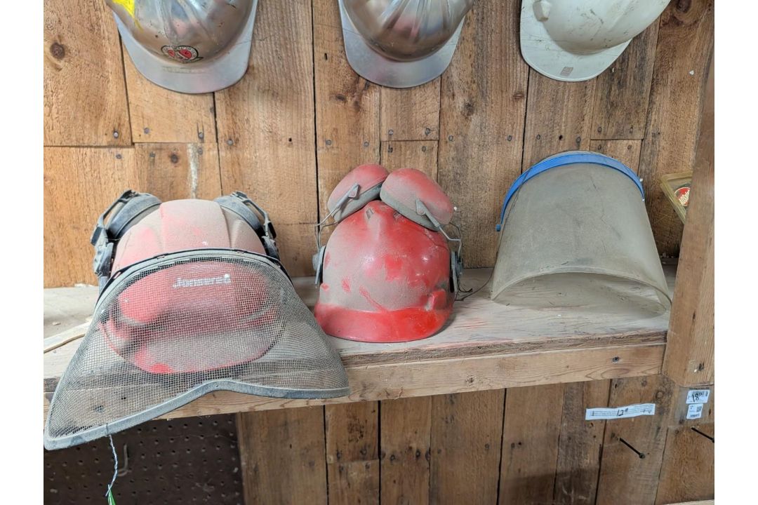 PPE Lot - Image 8 of 10