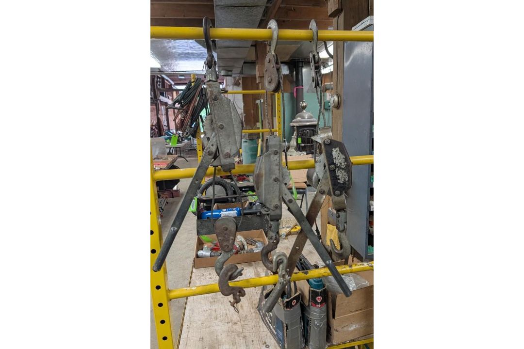 (3) Cable Pullers - Image 1 of 8