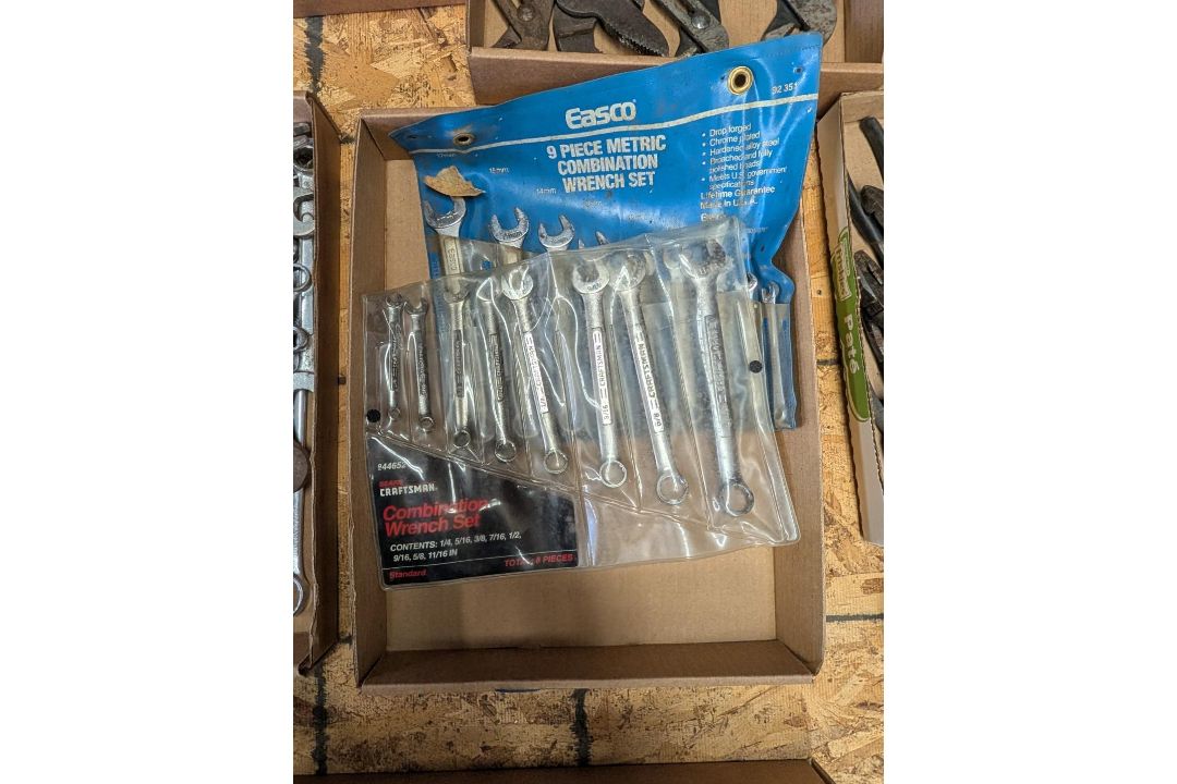 Craftsman & Easco Wrench Set - Image 1 of 4