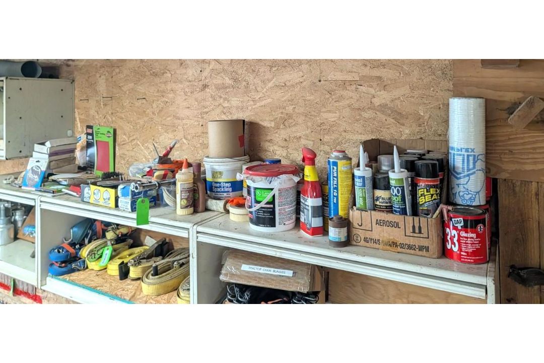 Contents of Top Shelf - Image 1 of 8