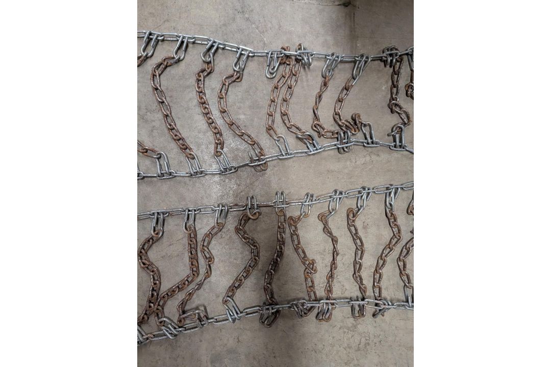 Pair of Light Duty Tire Chains - Image 3 of 5