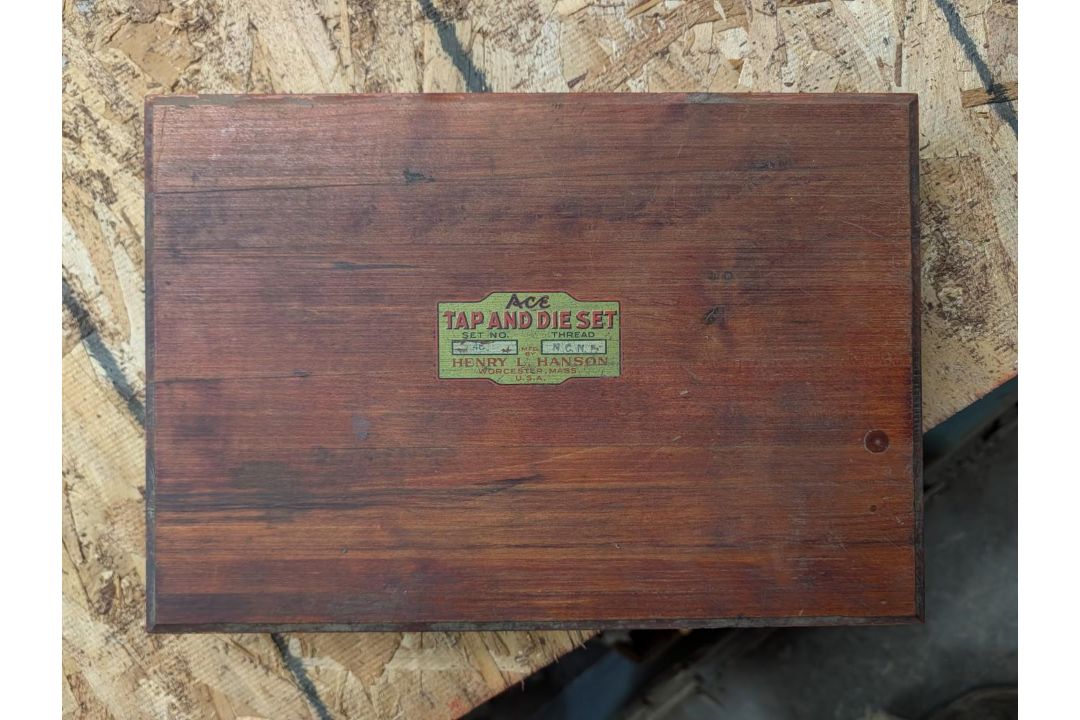 Vintage Ace Tap & Dye Set - Image 3 of 4
