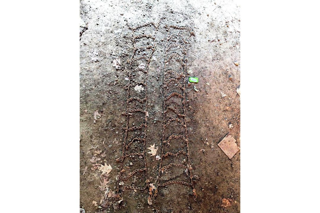 Pair of ATV/Lawn Tractor Chains - Image 1 of 2