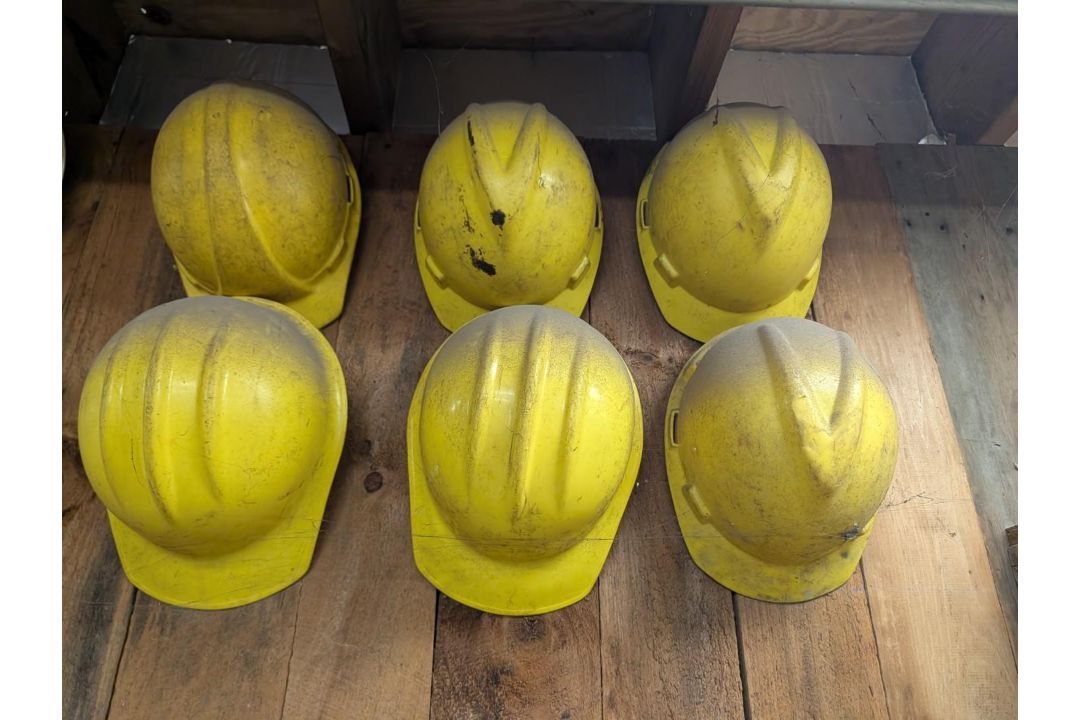 PPE Lot - Image 5 of 10