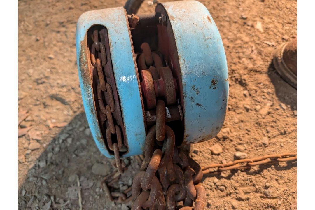 5-Ton Chain Hoist - Image 6 of 8