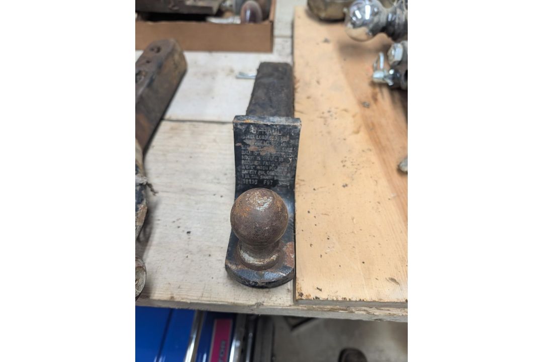 (4) Receiver Hitches - Image 10 of 23