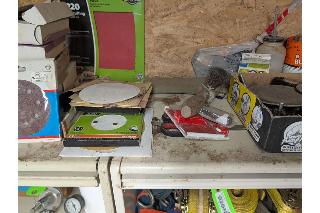 Contents of Top Shelf - Image 7 of 8