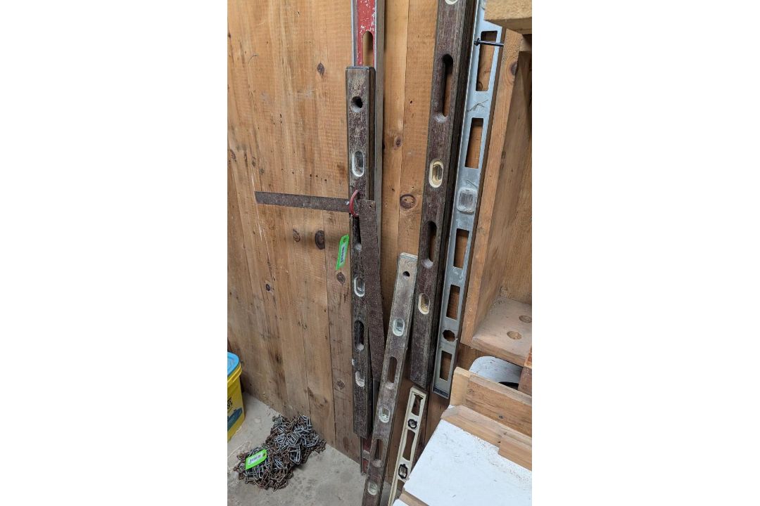 (6) Levels - Image 3 of 3