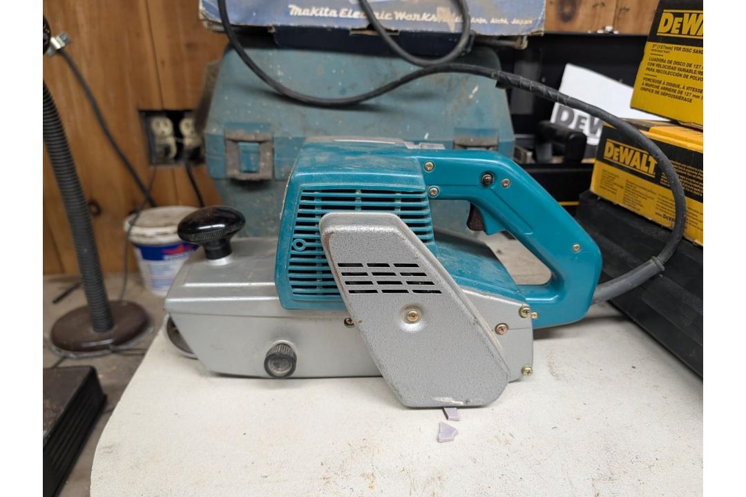 (4) Corded Makita Tool Lot - Image 7 of 14