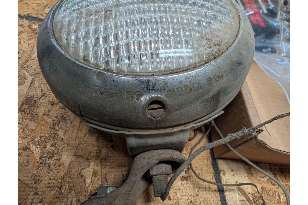 (4) Vintage Automotive Spotlights - Image 6 of 7