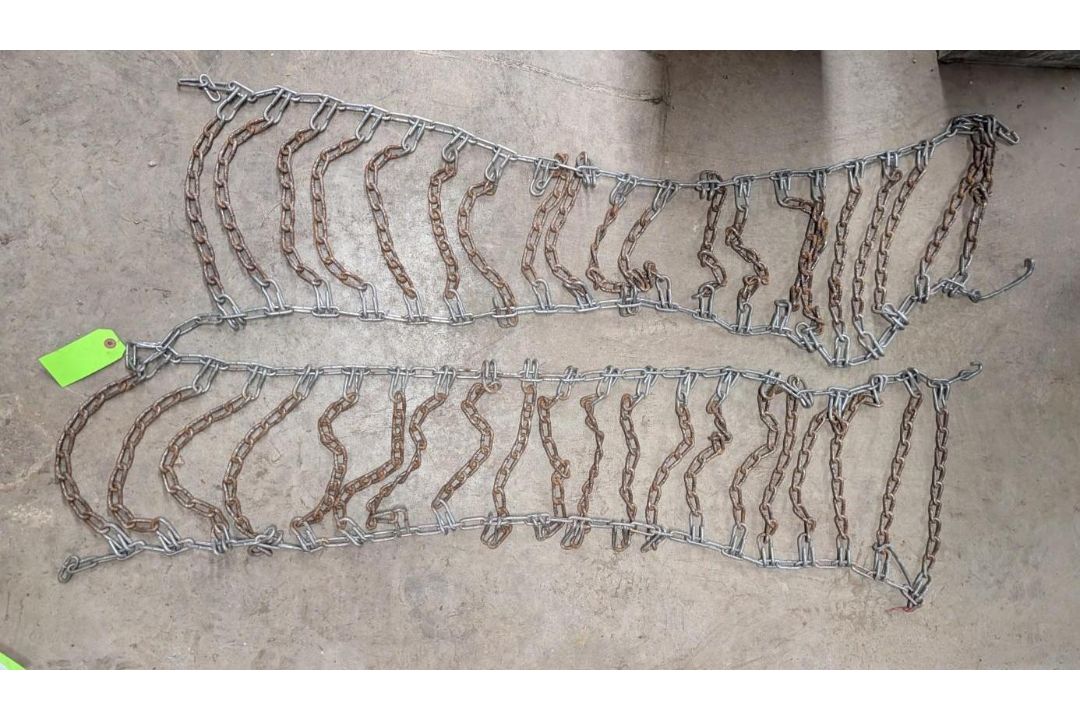 Pair of Light Duty Tire Chains - Image 1 of 5