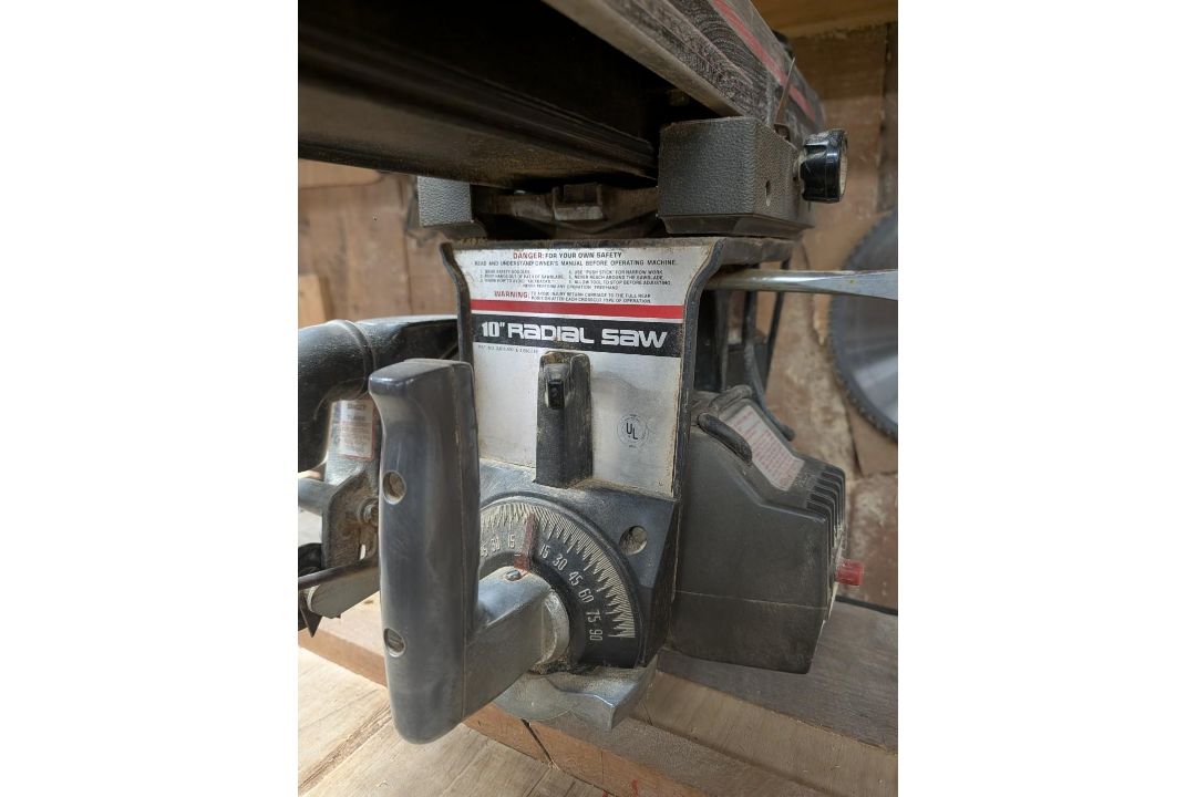 Craftsman 10" Radial Arm Saw - Image 7 of 11