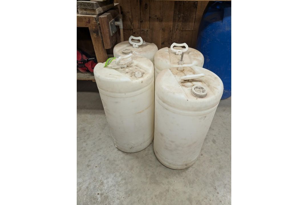 (4) 15 Gal Poly Drum - Image 1 of 4