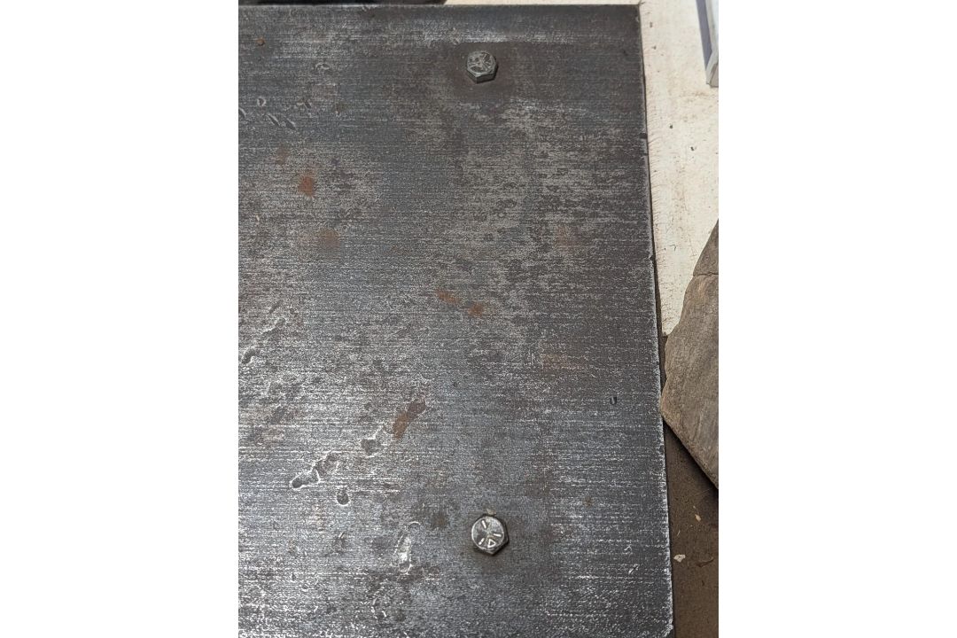 4 3/4" Swiveling Bench Vise w/ Cabinet & Contents - Image 10 of 16