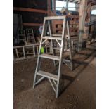 4' Double Aluminum Sided Step Ladder