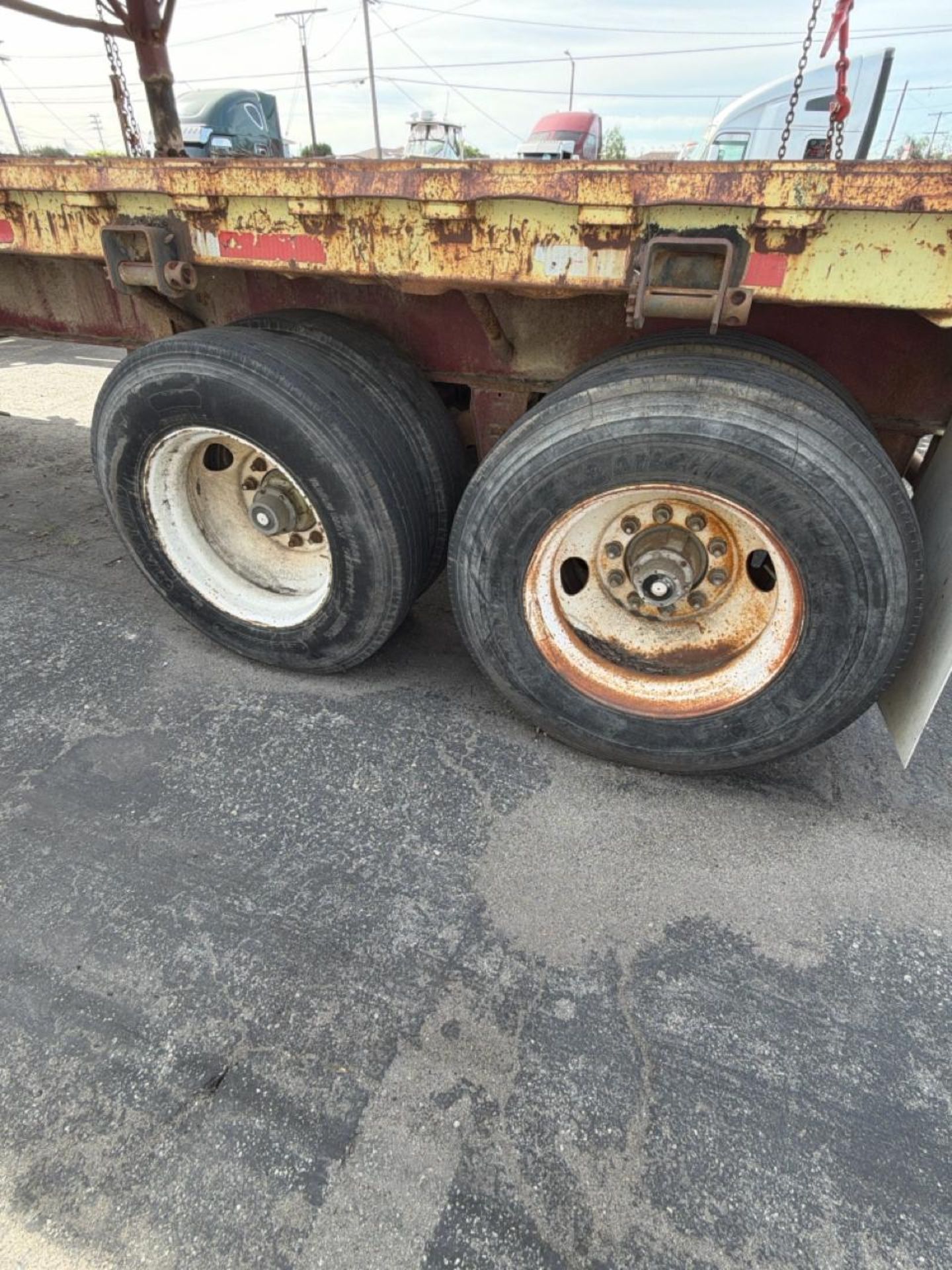 (2) Transcraft 48' Flatbed Trailers - Image 9 of 12