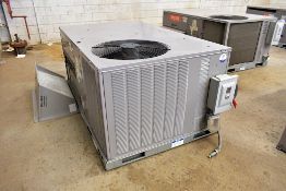 Carrier Model 48FCFA06A2A6A0A0A0 5-Ton Rooftop HVAC Unit