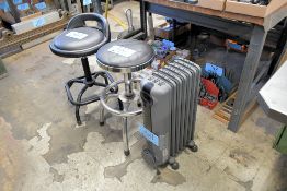 Lot - Delonghi Model TRLS0715EL 1,500 Watt Oil-Filled Portable Radiant Heater with (2) Stools