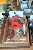 Lot - Magnets in (1) Box