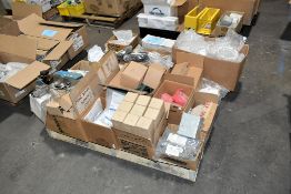 Lot - Proteus Weldsaver Flow Control Valve, Pressure Switches, Interface Regulators, Etc.