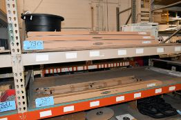 Lot - Banner Model WLB32C1130PBQ LED Workstation Lights, Etc.