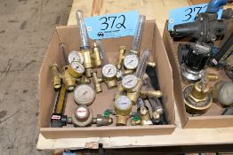 Lot - Regulators in (1) Box