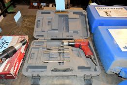 Chicago Pneumatic Air Hammer with Case