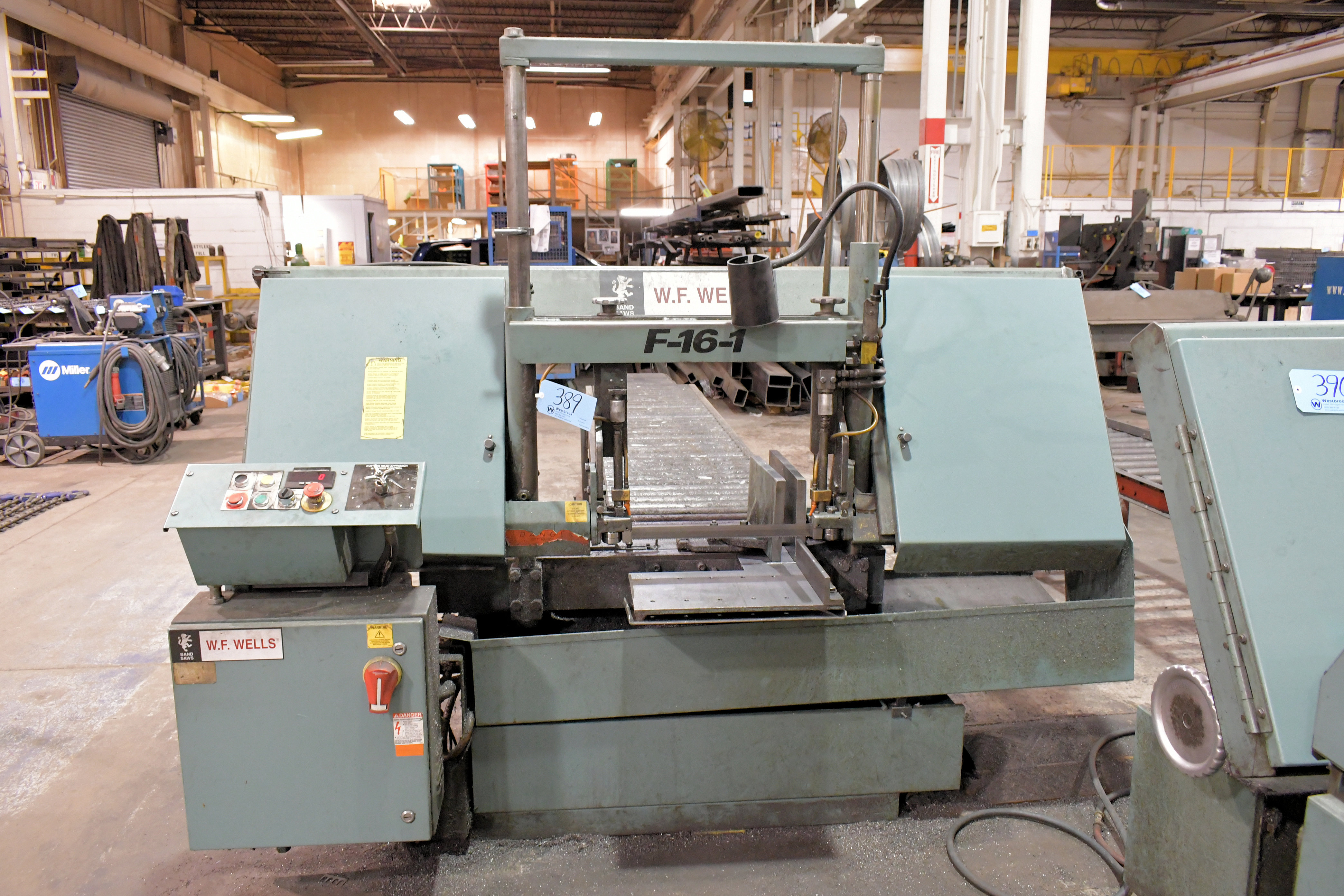 W.F. Wells Model F-16-1 16" x 20" Twin Post Semi-Automatic Horizontal Metal Cutting Bandsaw