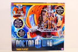 Doctor Who Character Options - a boxed 'Doctor Who Tardis Playset',