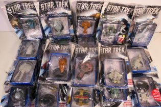 Eaglemoss - Star Trek - A fleet of 21 bo