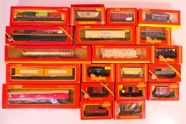 Hornby - Tri-ang - 20 boxed items of OO