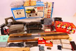 Hornby - H And M - Railway Items