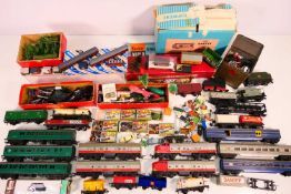 Hornby - H And M - Tri-ang OO gauge items