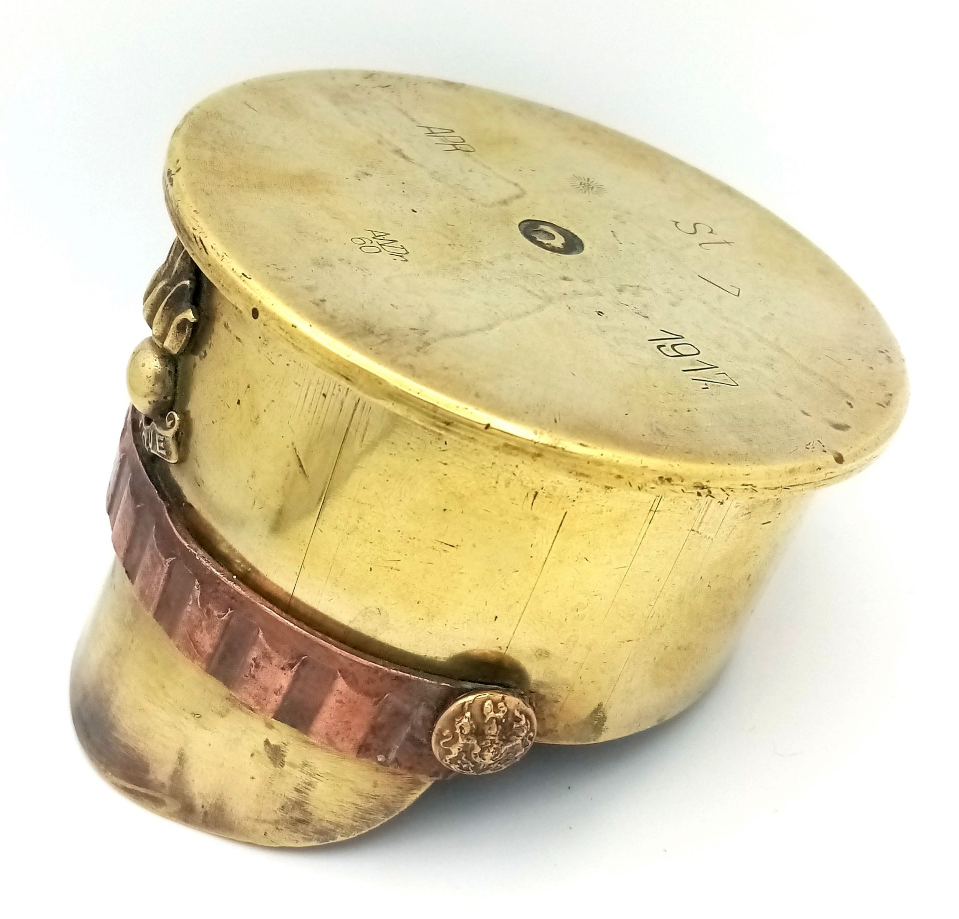 WW1Trench Art Cap Made from a 1917 Dated Artillery Shell Case - Image 2 of 5