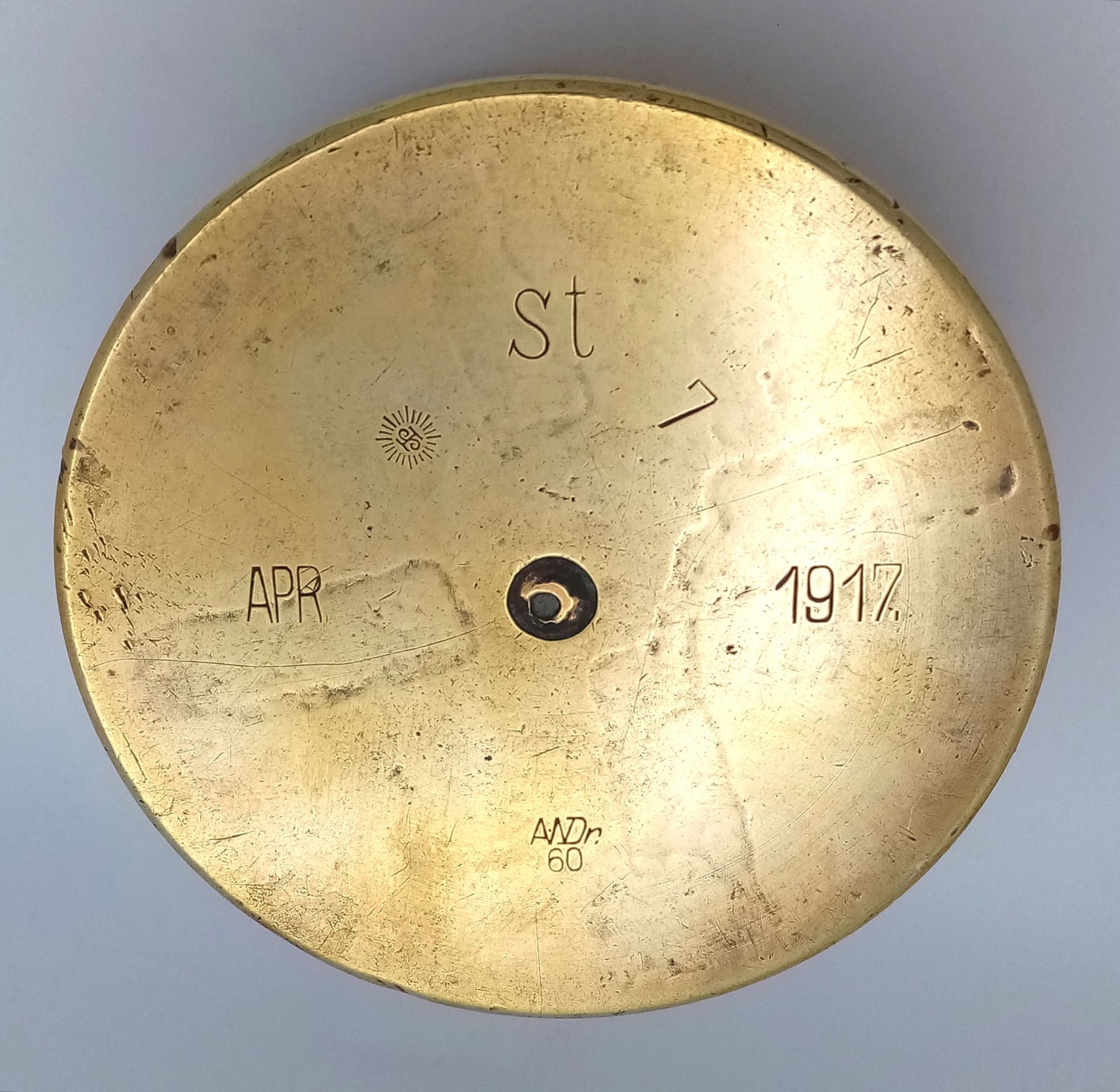 WW1Trench Art Cap Made from a 1917 Dated Artillery Shell Case - Image 5 of 5