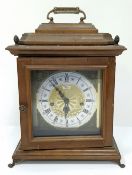 A Vintage Franz Harmle Mechanical Mantle Clock. Unfortunately not working. With key. 29 x 40cm.