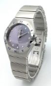 An Omega Constellation Quartz Ladies Watch. Model 13110886060002. Stainless steel bracelet and