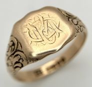 A 9K Yellow Gold Vintage Signet Ring. Size T 1/2. 5.35g.