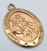 A 9K Yellow Gold, Saint Christopher Oval Pendant. 2.5cm. 2.8g.
