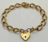A Vintage Curb Link Chain Bracelet with Heart Clasp. 20cm. 23g.