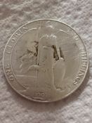 1907 SILVER FLORIN coin. Edwardian Britannia. Fair condition. Dirty. Please see pictures.