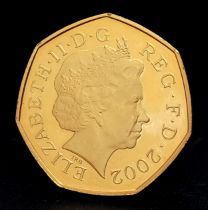 A 2002, QUEEN ELIZABRTH II, 22K, UK 50 PENCE PIECE, PROOF CONDITION COIN. 15.7G. 22K GOLD. C 6008